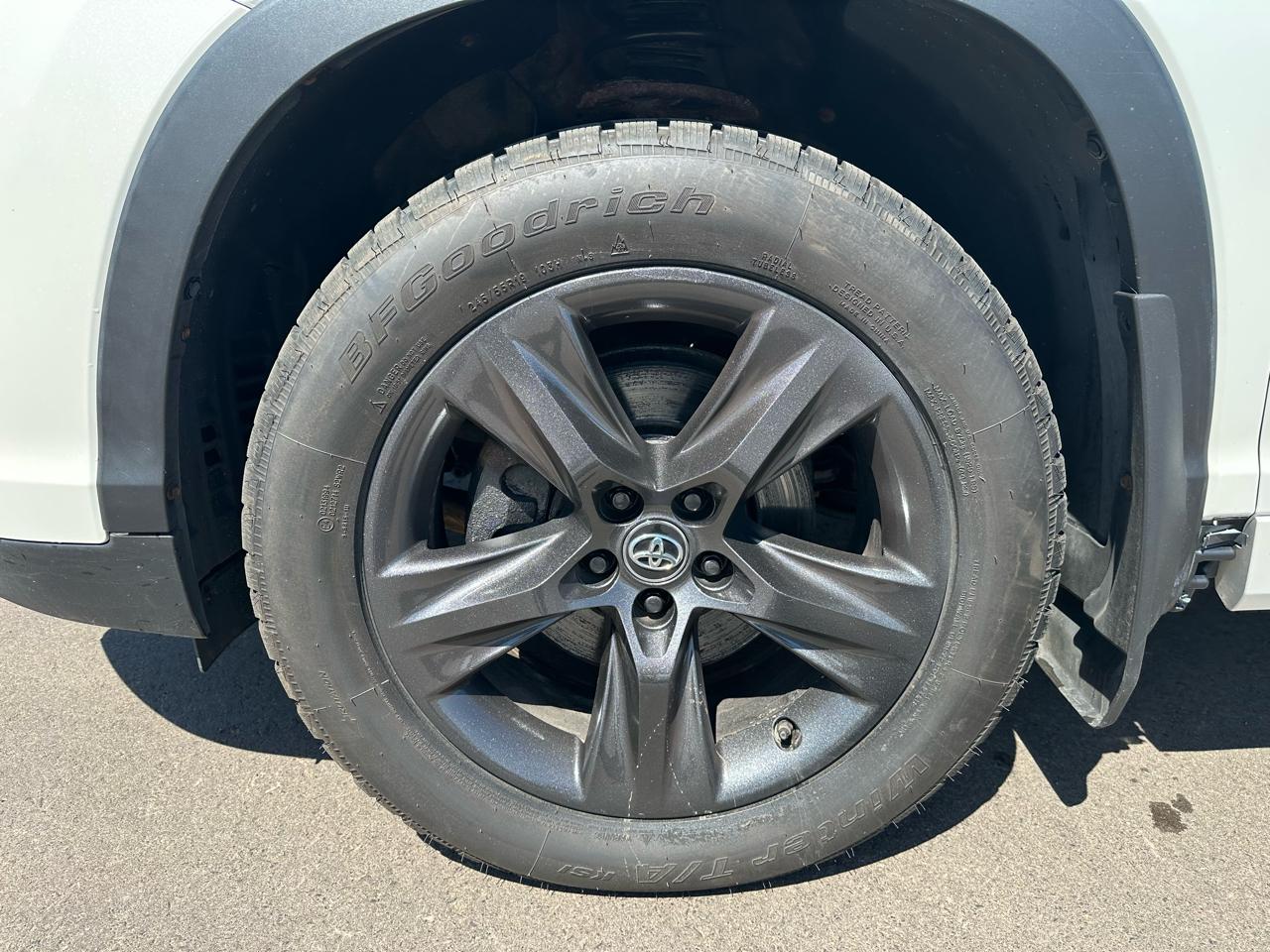 Toyota Highlander Limited AWD V6 2017