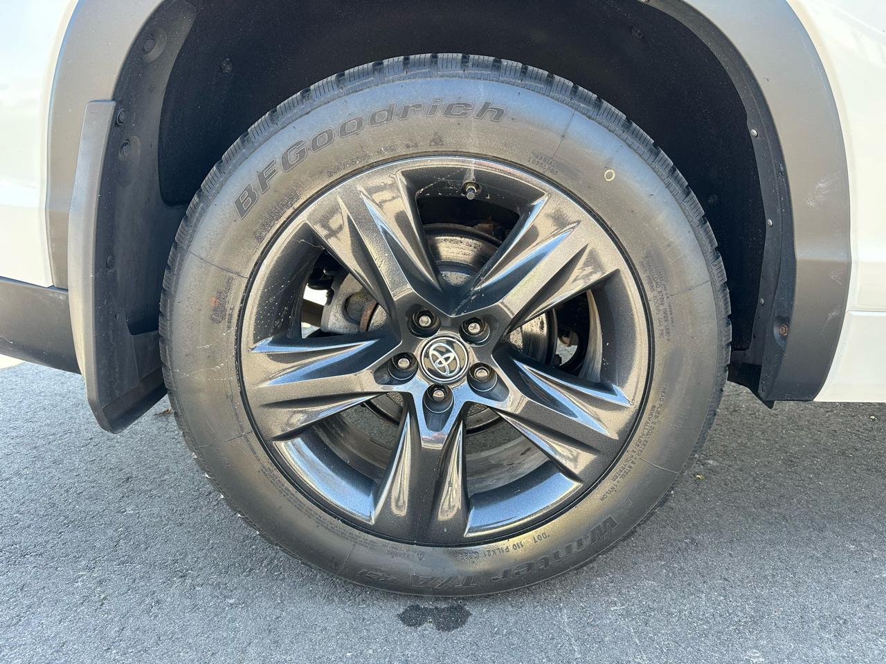 Toyota Highlander Limited AWD V6 2017