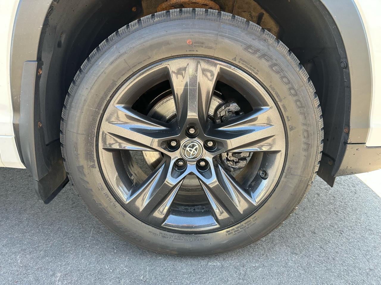 Toyota Highlander Limited AWD V6 2017