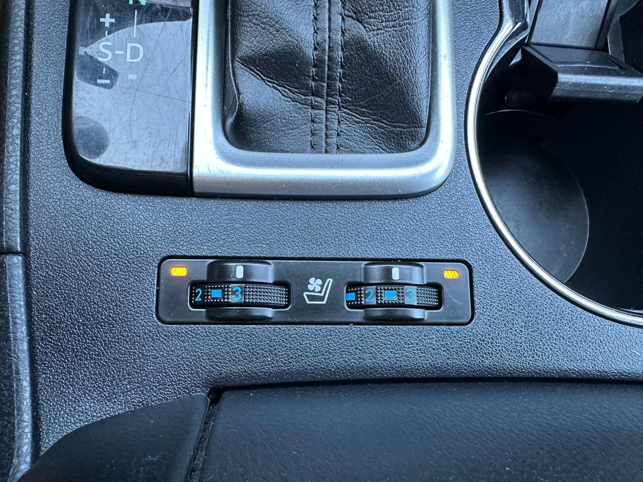 Toyota Highlander Limited AWD V6 2017