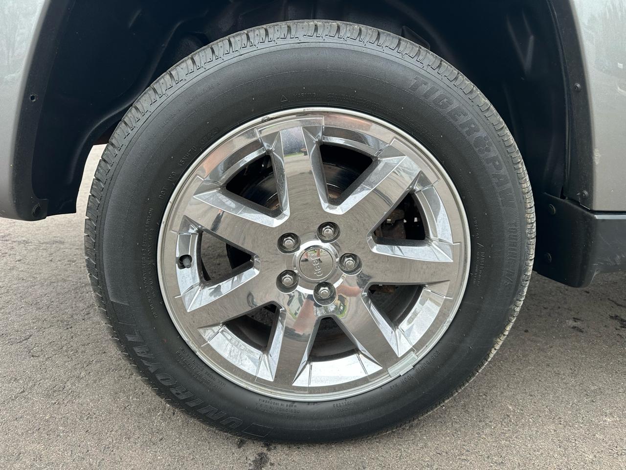 Jeep Liberty Sport 4WD 2012