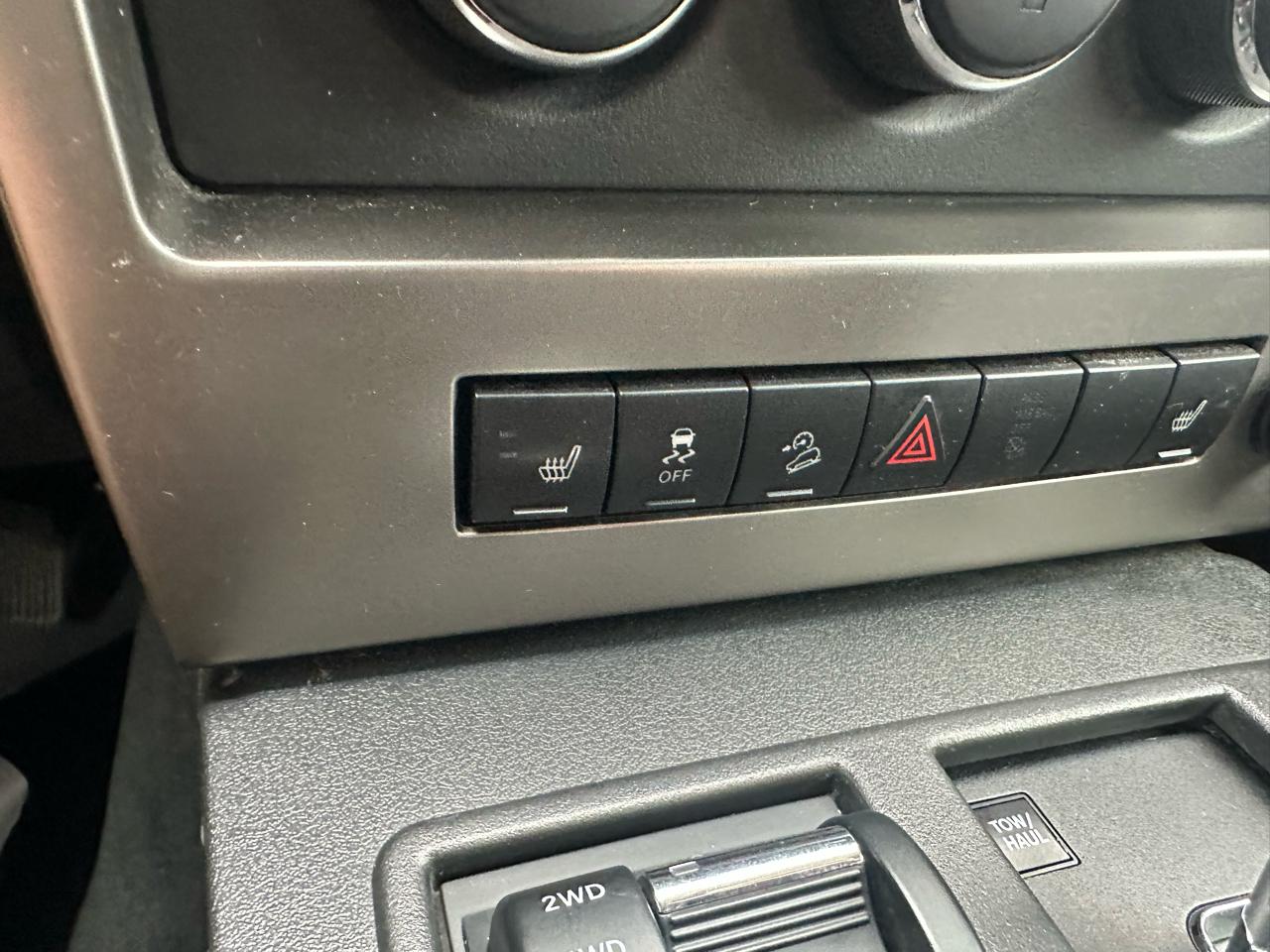 Jeep Liberty Sport 4WD 2012