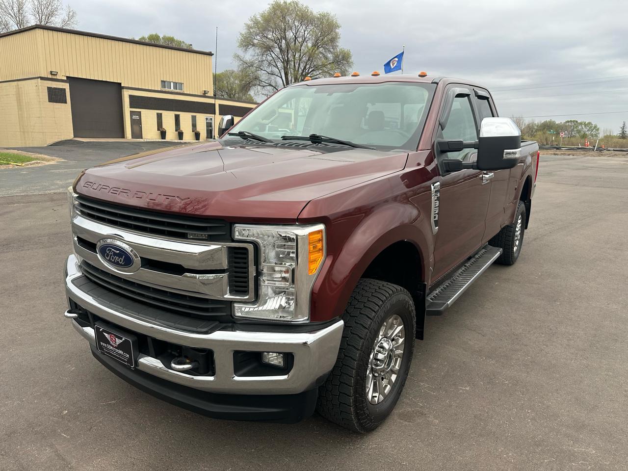 Ford F-350 SD XLT SuperCab 4WD 2017