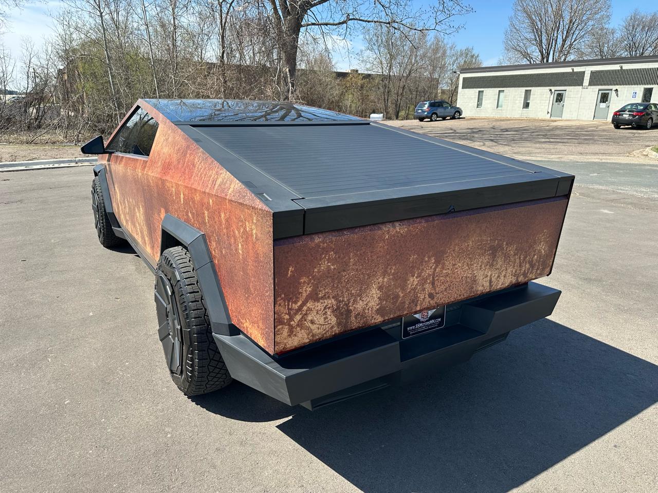 Tesla Cybertruck Cyberbeast 2025