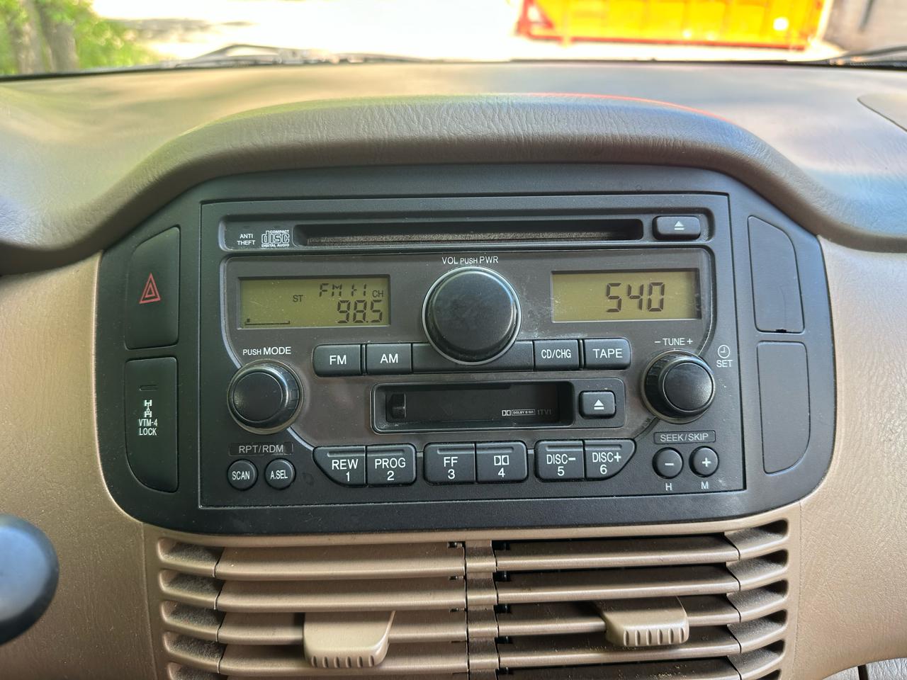 Honda Pilot EX w/ Leather 2003