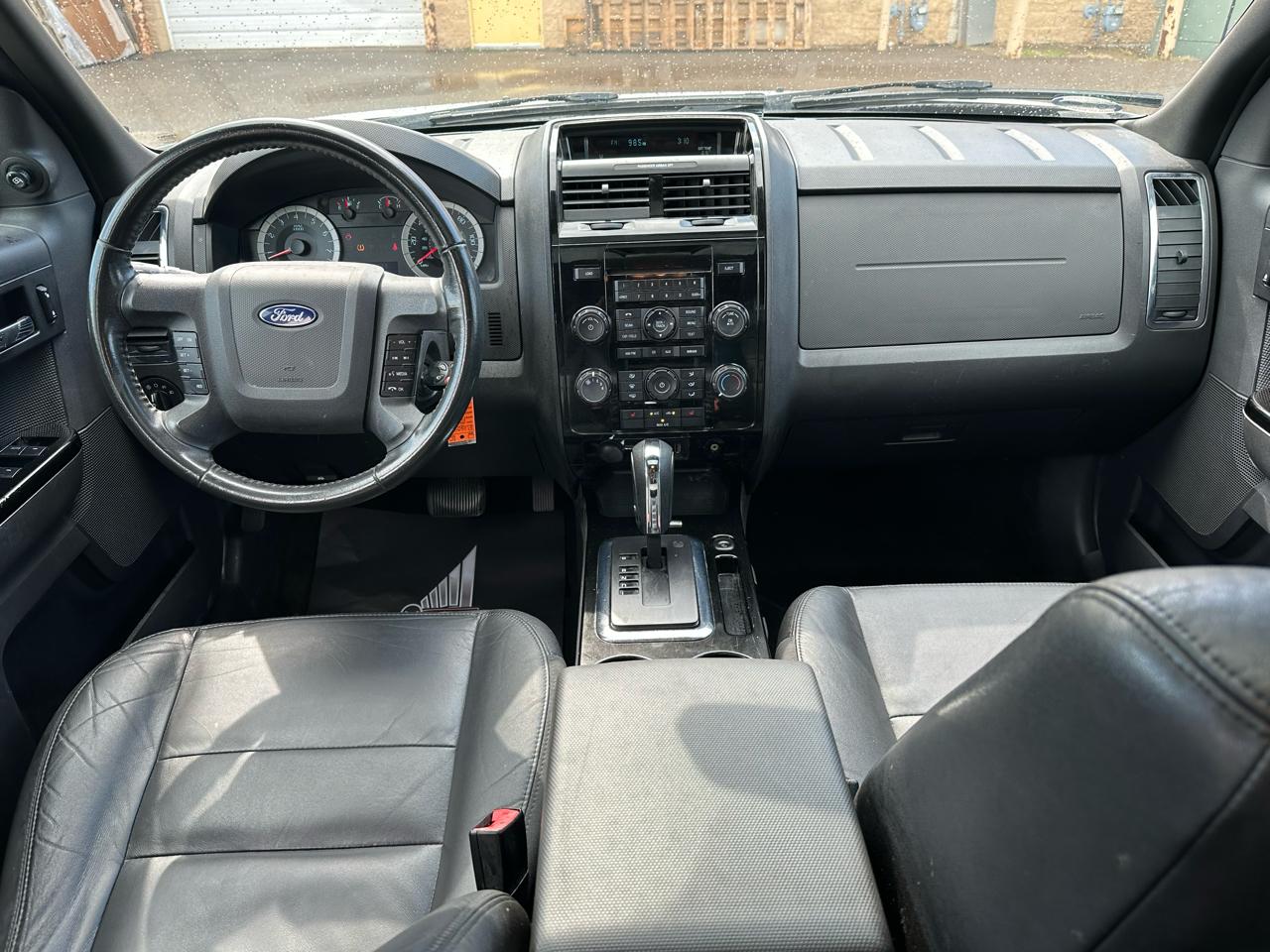 Ford Escape Limited 4WD 2010