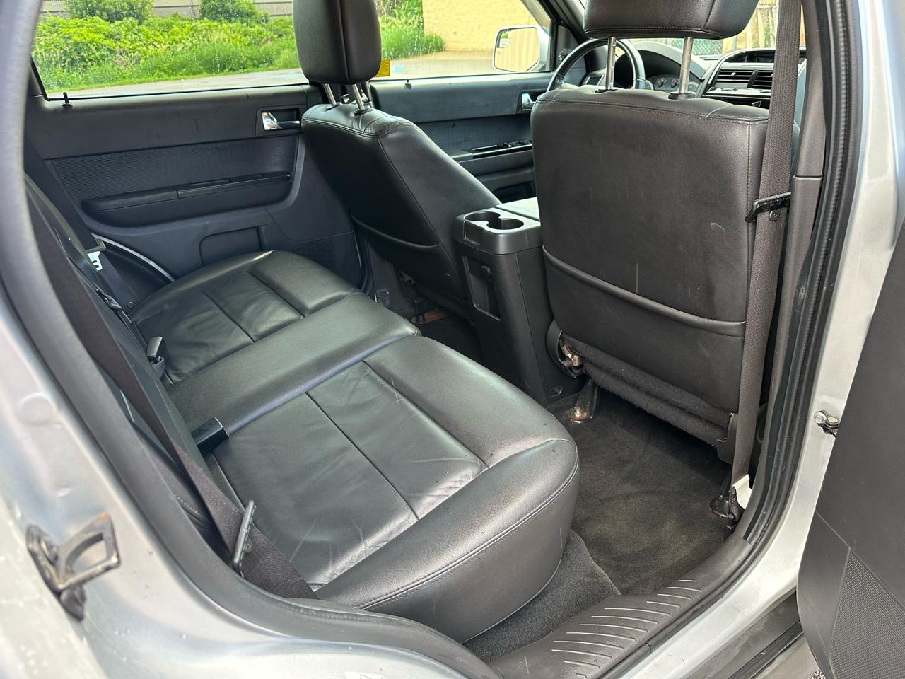 Ford Escape Limited 4WD 2010