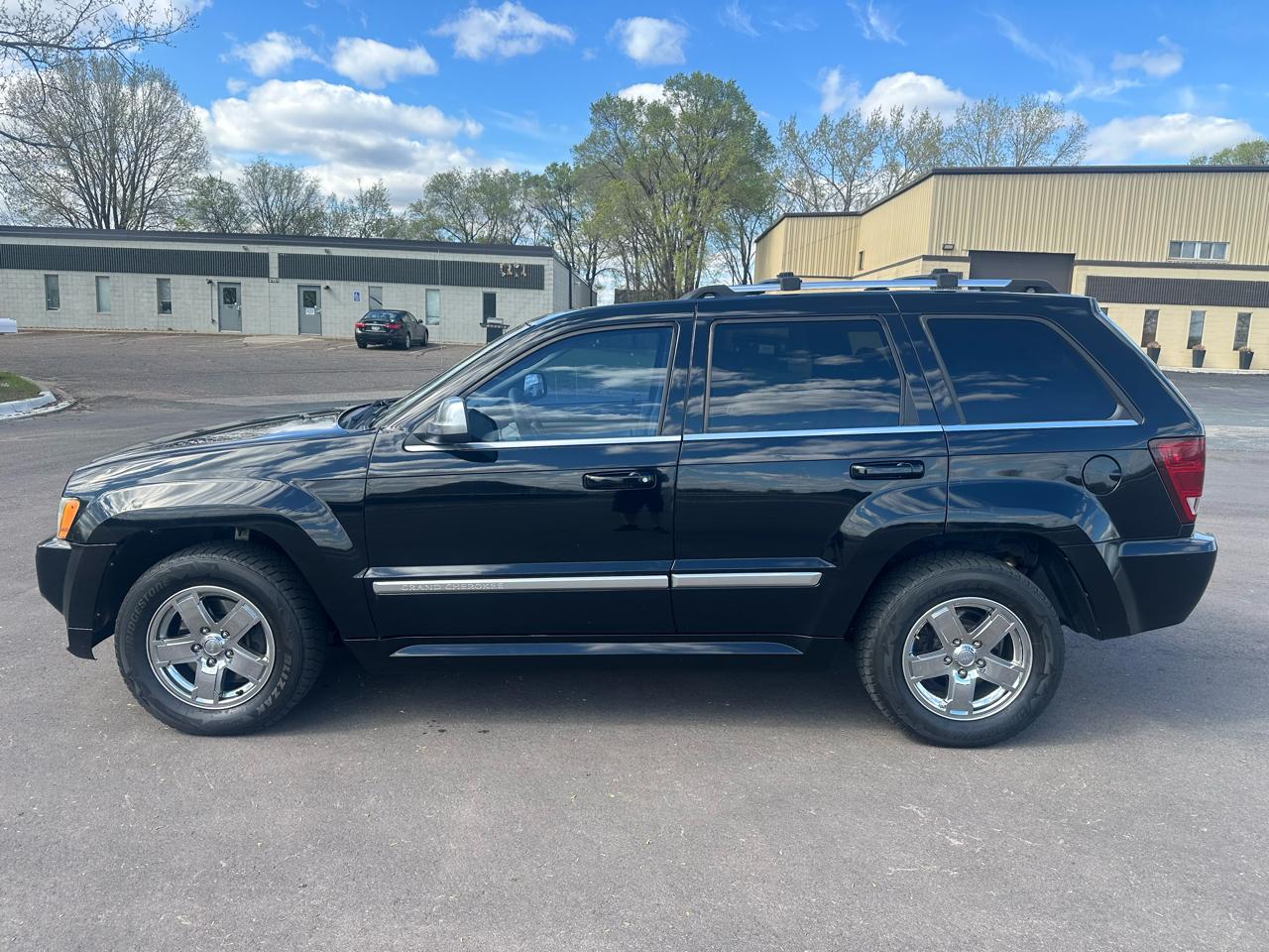 Jeep Grand Cherokee Overland 4WD 2006