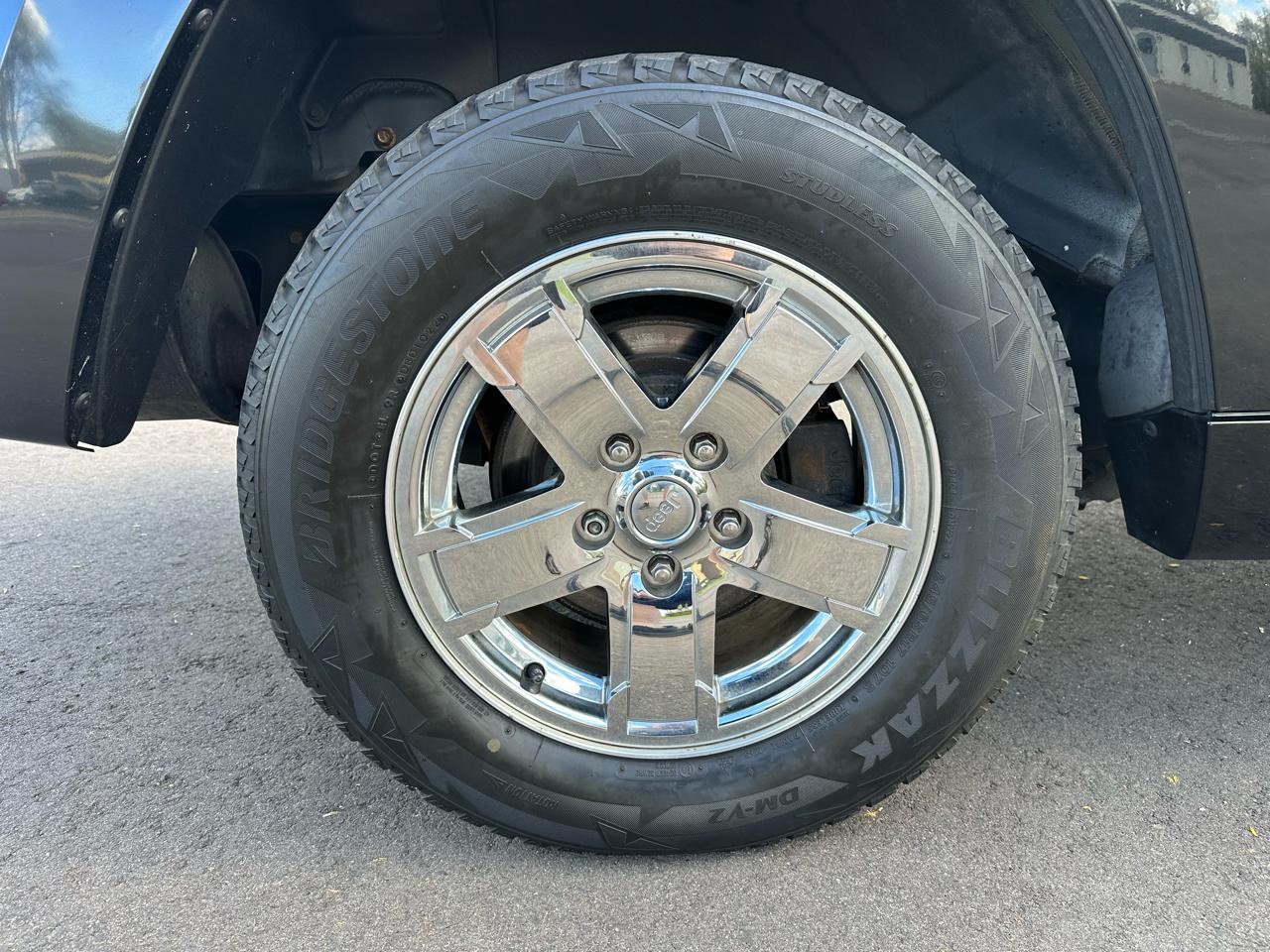Jeep Grand Cherokee Overland 4WD 2006