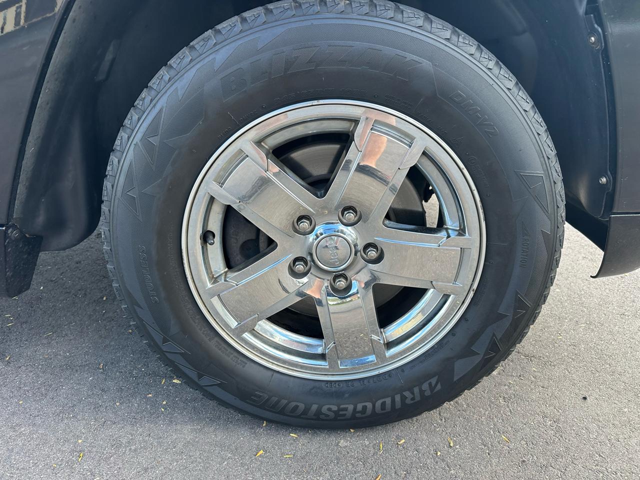 Jeep Grand Cherokee Overland 4WD 2006