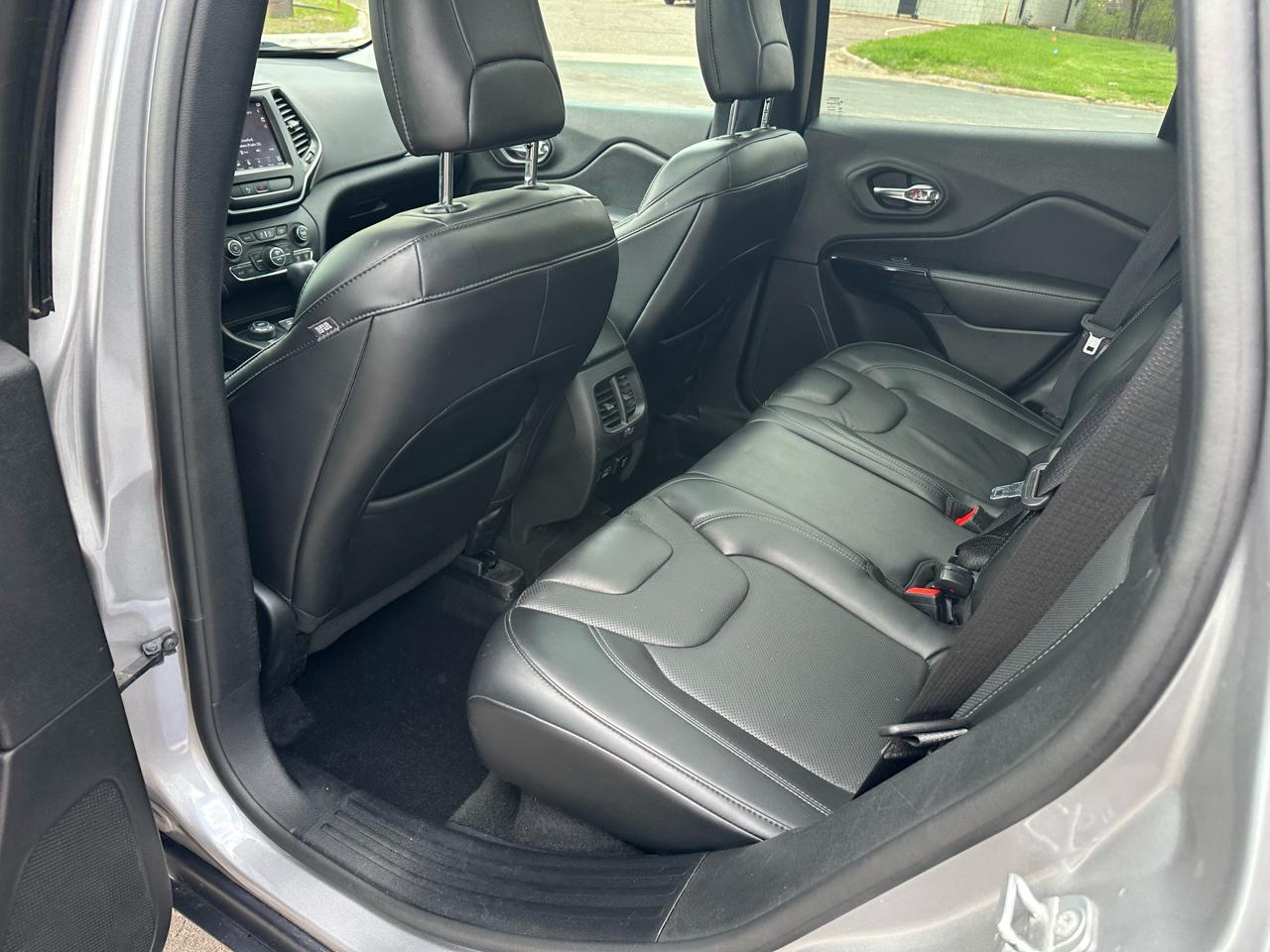 Jeep Cherokee Latitude Lux 4WD 2021