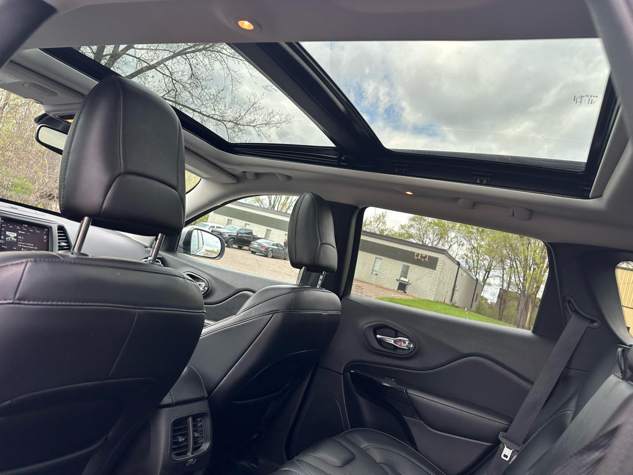 Jeep Cherokee Latitude Lux 4WD 2021