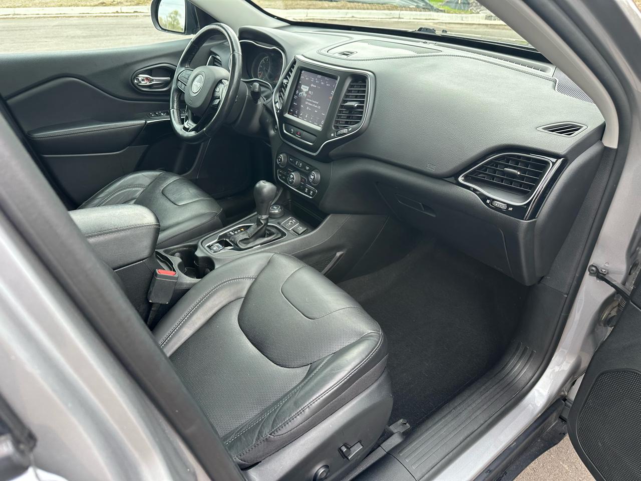 Jeep Cherokee Latitude Lux 4WD 2021