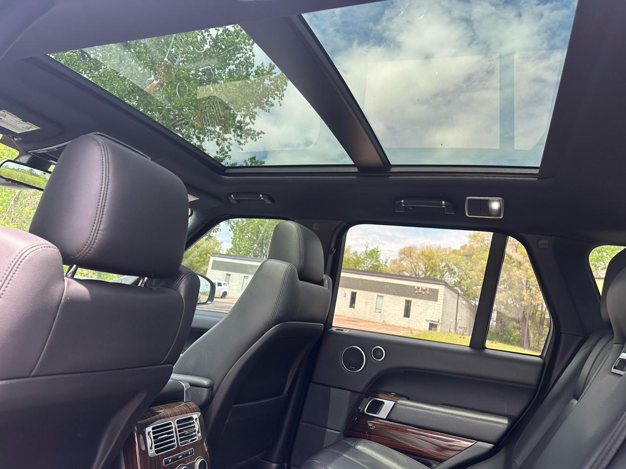 Land Rover Range Rover 3.0L V6 Supercharged 2014