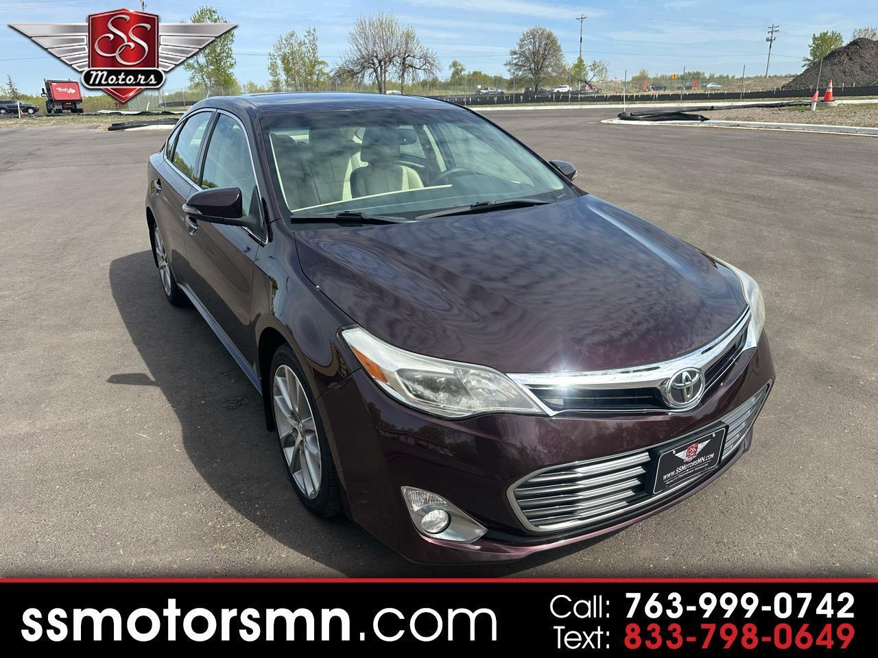 2014 Toyota Avalon XLE's photo