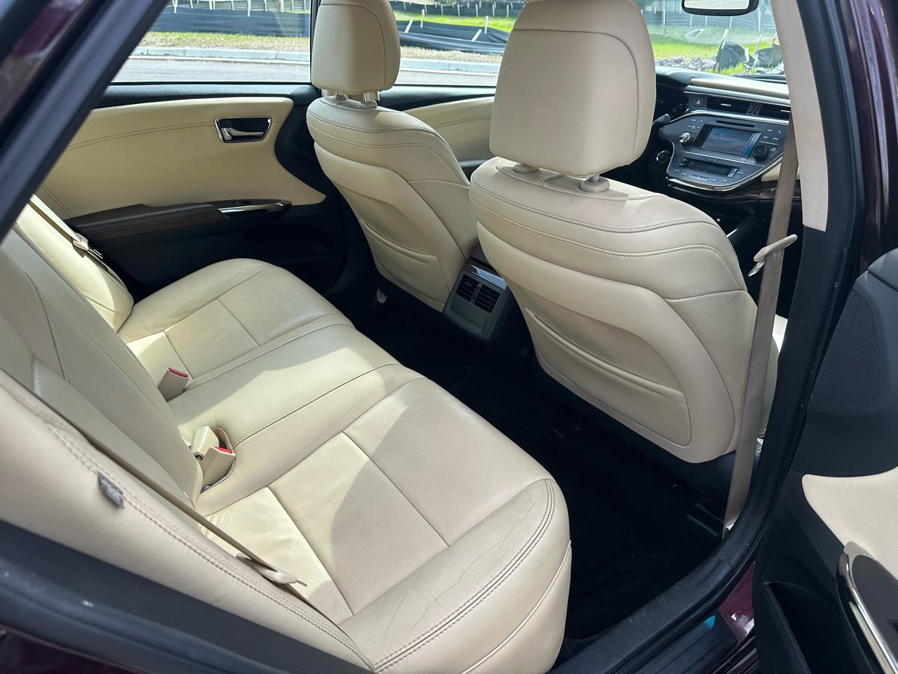 Toyota Avalon XLE 2014