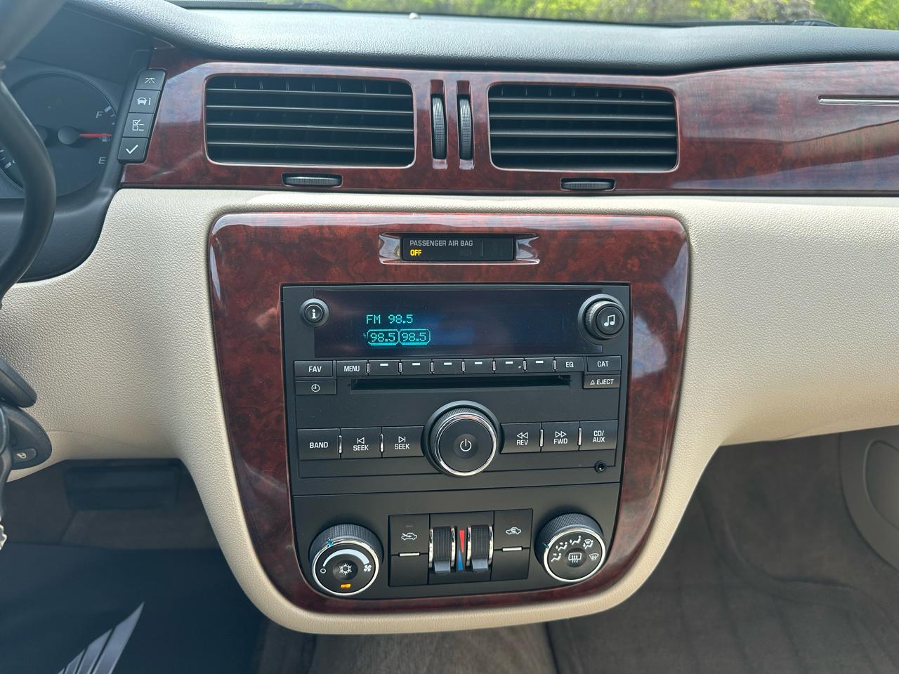 Chevrolet Impala LS 2009