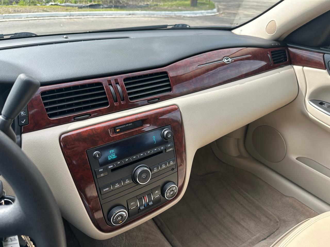 Chevrolet Impala LS 2009