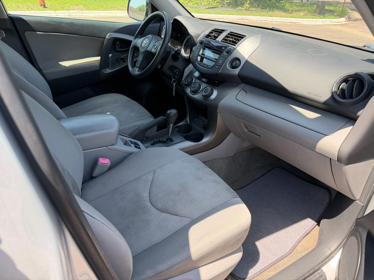 Toyota RAV4 Base I4 4WD with 3rd Row 2010