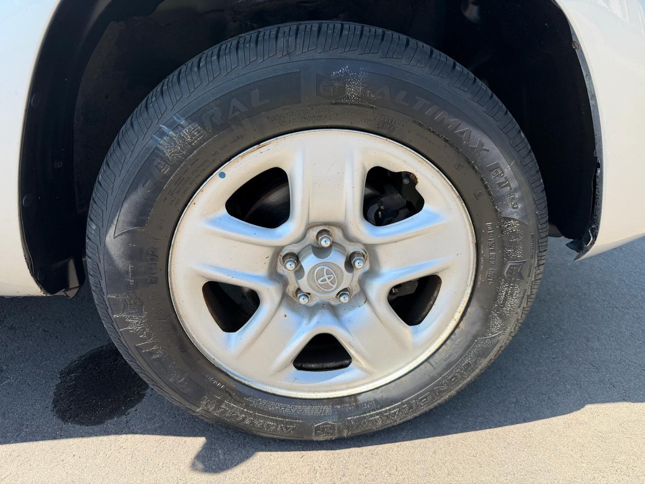 Toyota RAV4 Base I4 4WD with 3rd Row 2010