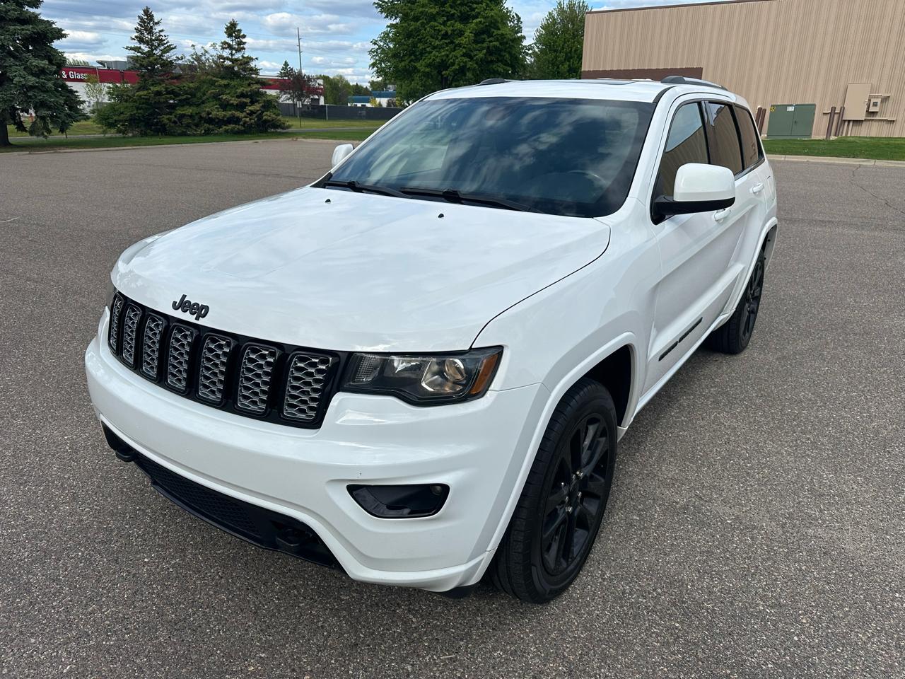 Jeep Grand Cherokee Laredo 4WD 2019