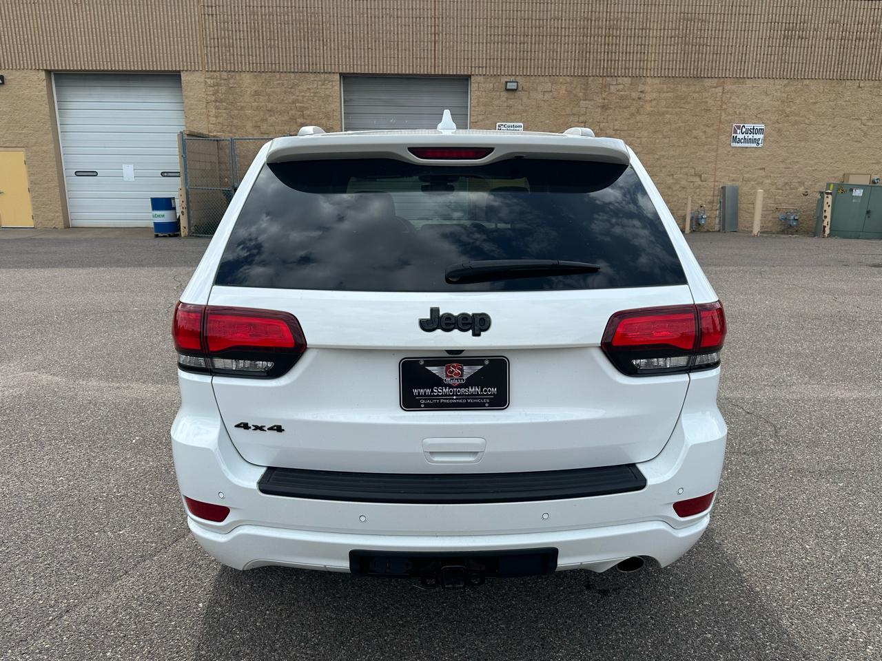 Jeep Grand Cherokee Laredo 4WD 2019