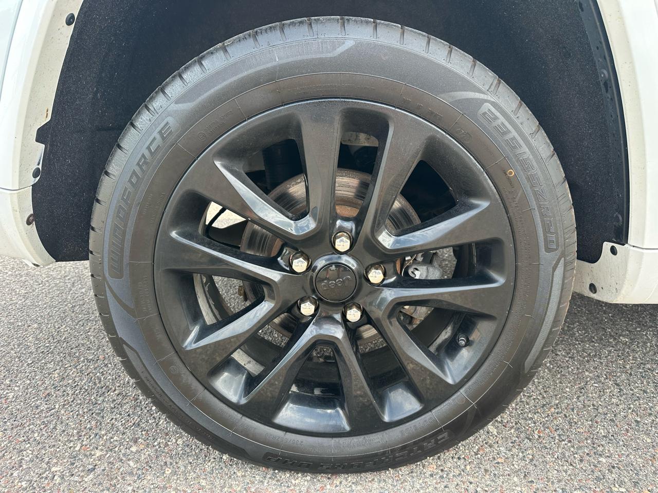 Jeep Grand Cherokee Laredo 4WD 2019