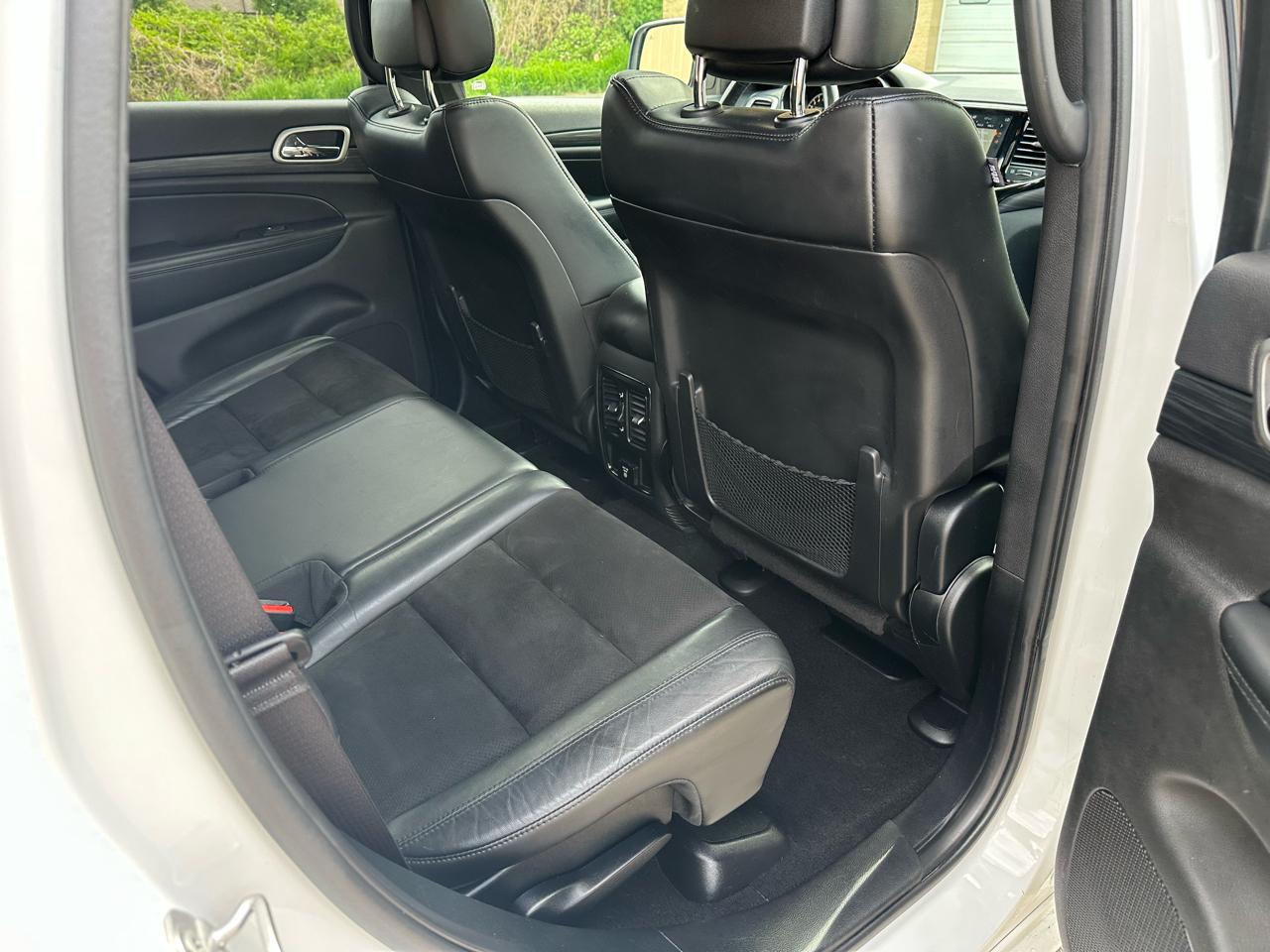 Jeep Grand Cherokee Laredo 4WD 2019