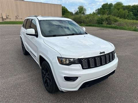 2019 Jeep Grand Cherokee Laredo 4WD