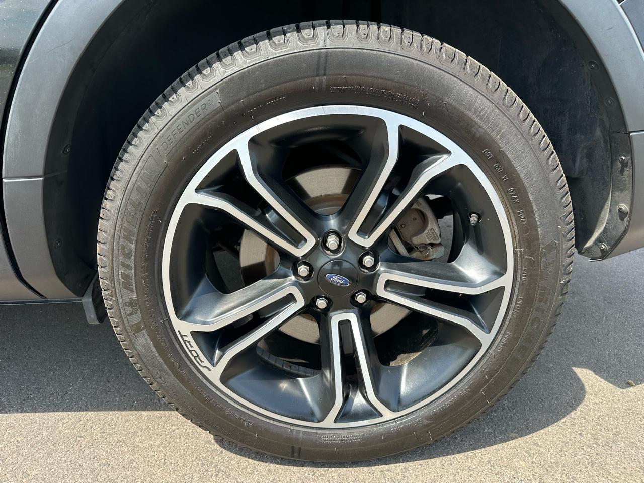 Ford Explorer Sport 4WD 2014