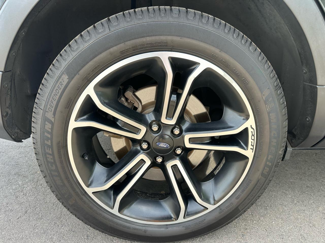 Ford Explorer Sport 4WD 2014