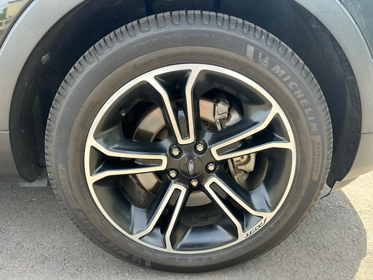 Ford Explorer Sport 4WD 2014