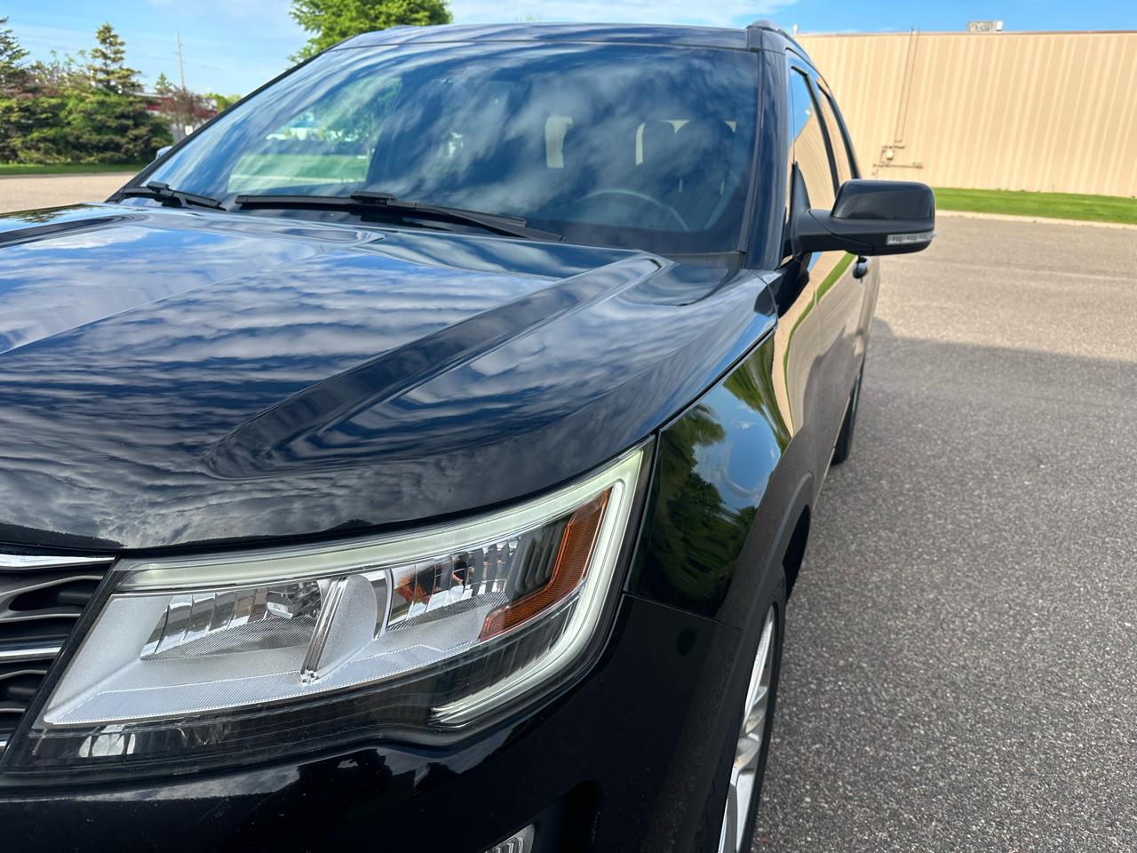 Ford Explorer XLT 4WD 2017