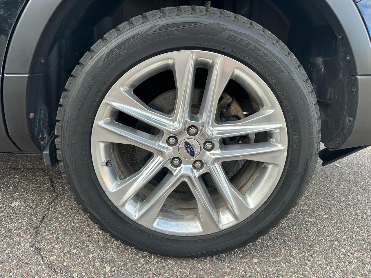 Ford Explorer XLT 4WD 2017