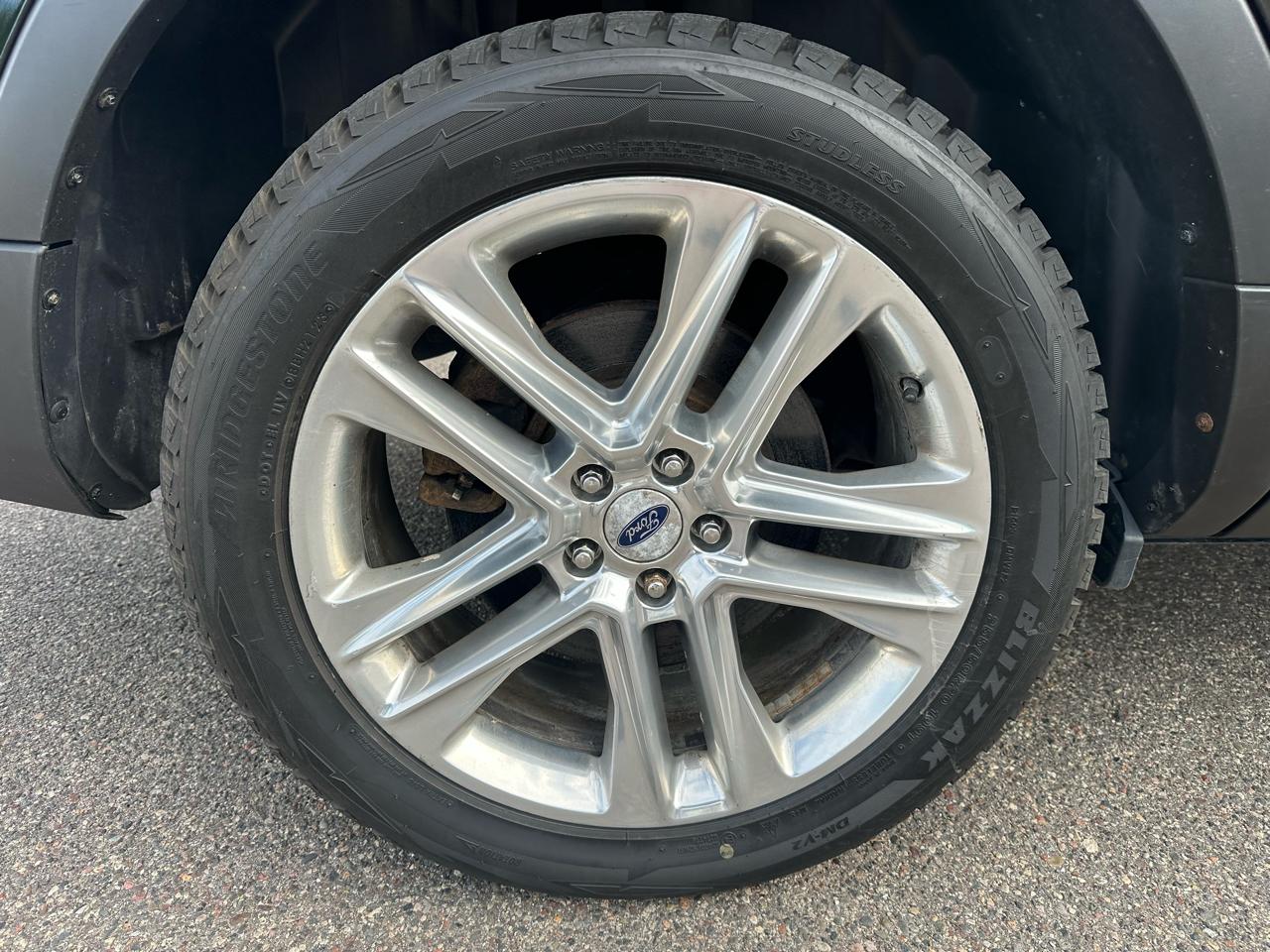 Ford Explorer XLT 4WD 2017