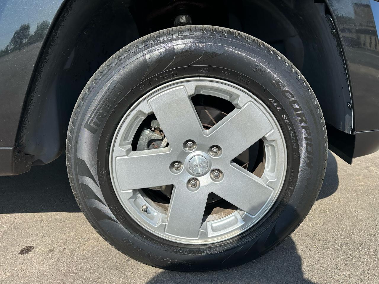 Jeep Grand Cherokee Overland 4WD 2008
