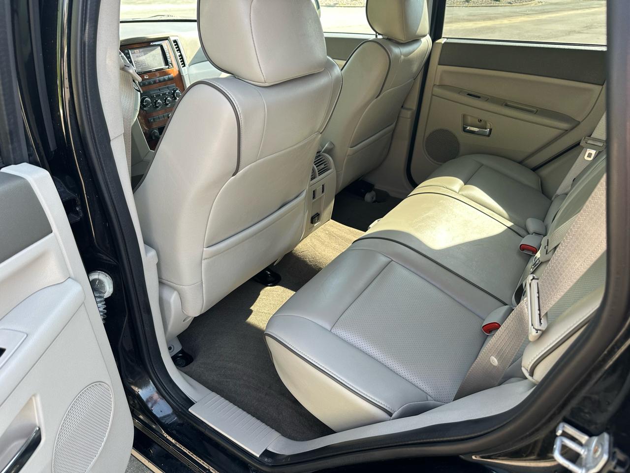 Jeep Grand Cherokee Overland 4WD 2008