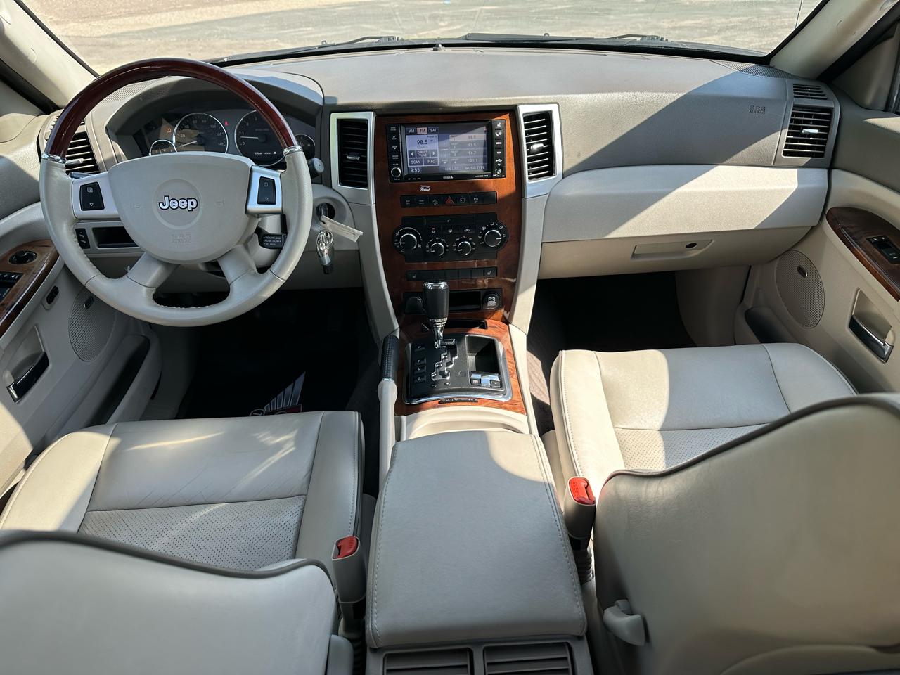 Jeep Grand Cherokee Overland 4WD 2008