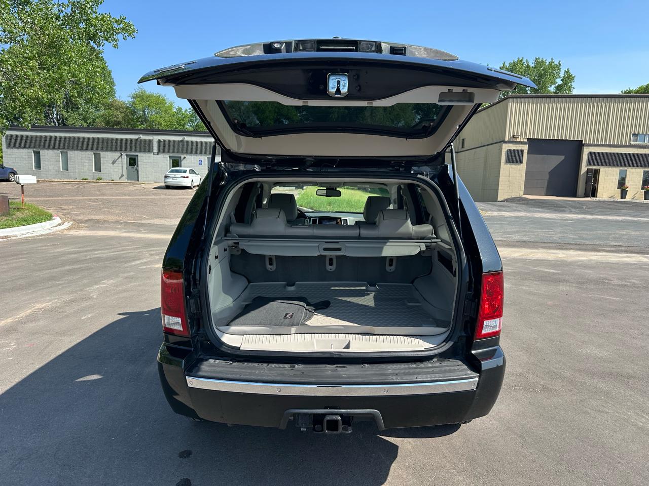 Jeep Grand Cherokee Overland 4WD 2008