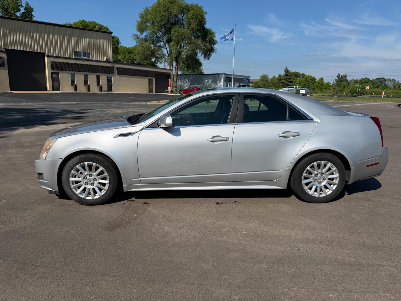 Cadillac CTS 3.0L Luxury AWD 2011
