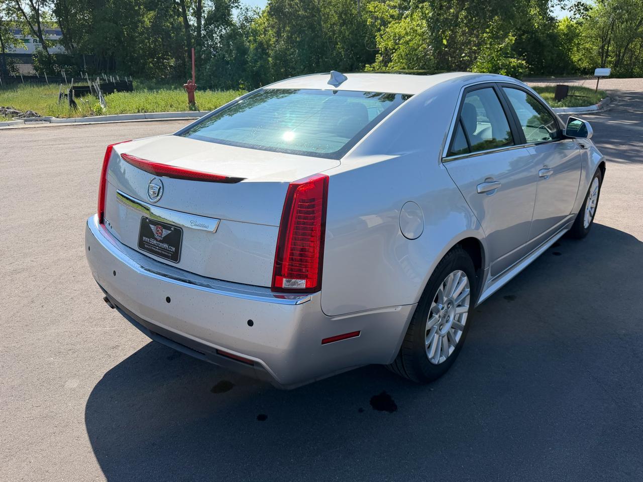 Cadillac CTS 3.0L Luxury AWD 2011