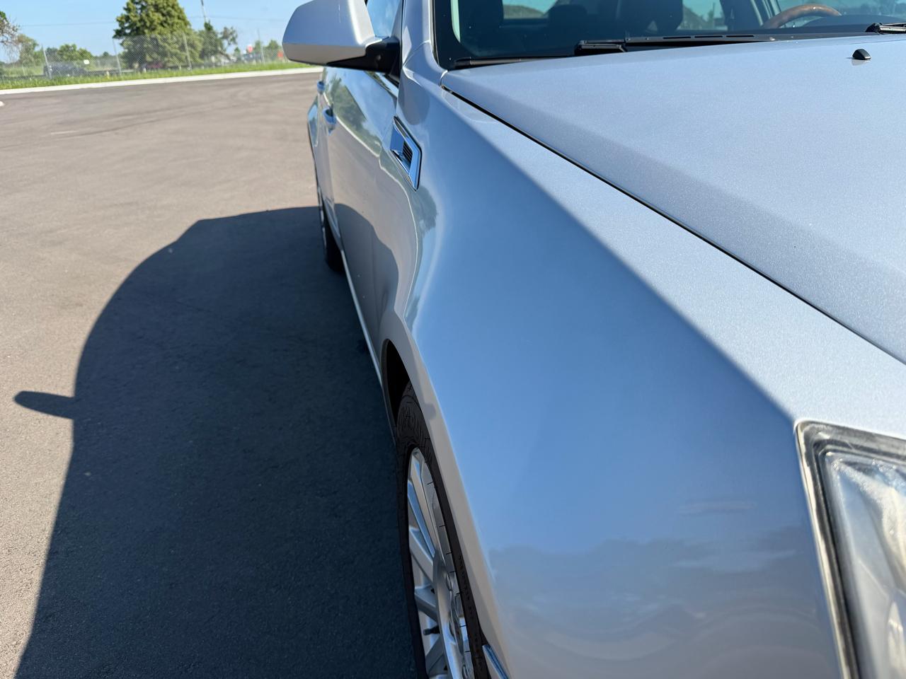 Cadillac CTS 3.0L Luxury AWD 2011