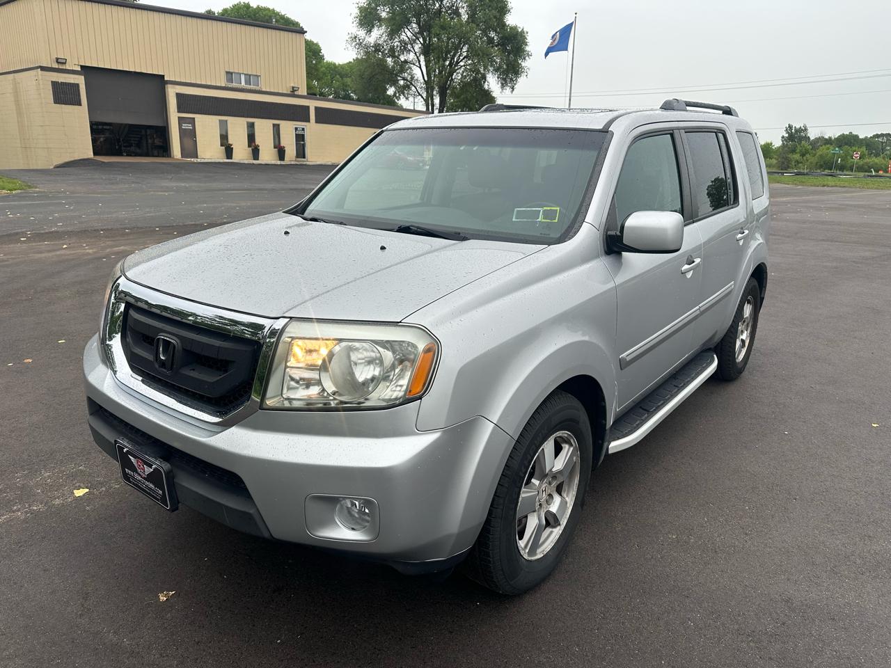 Honda Pilot EX-L 4WD 5-Spd AT with DVD 2010