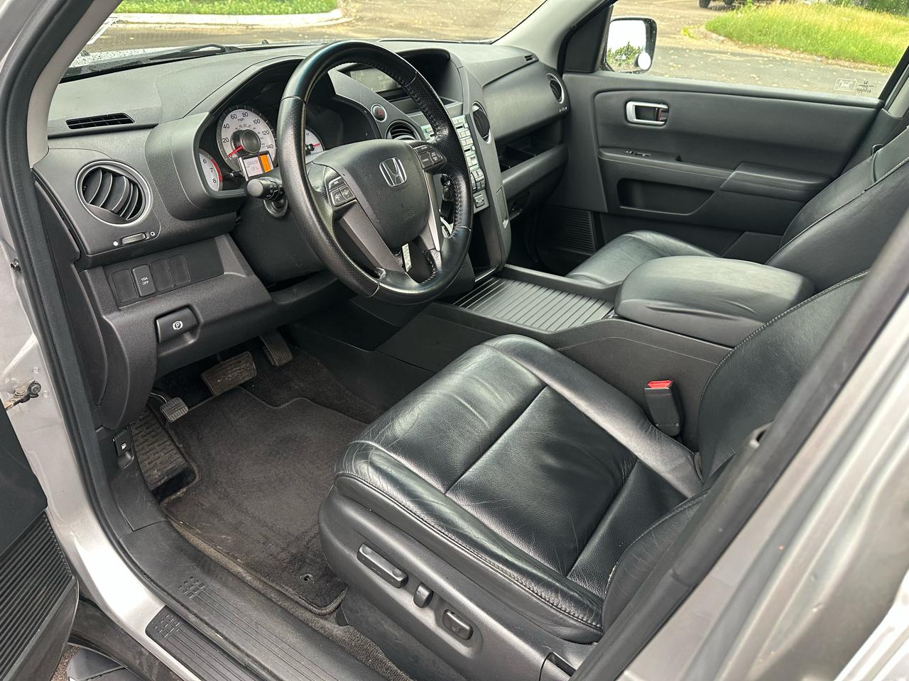 Honda Pilot EX-L 4WD 5-Spd AT with DVD 2010