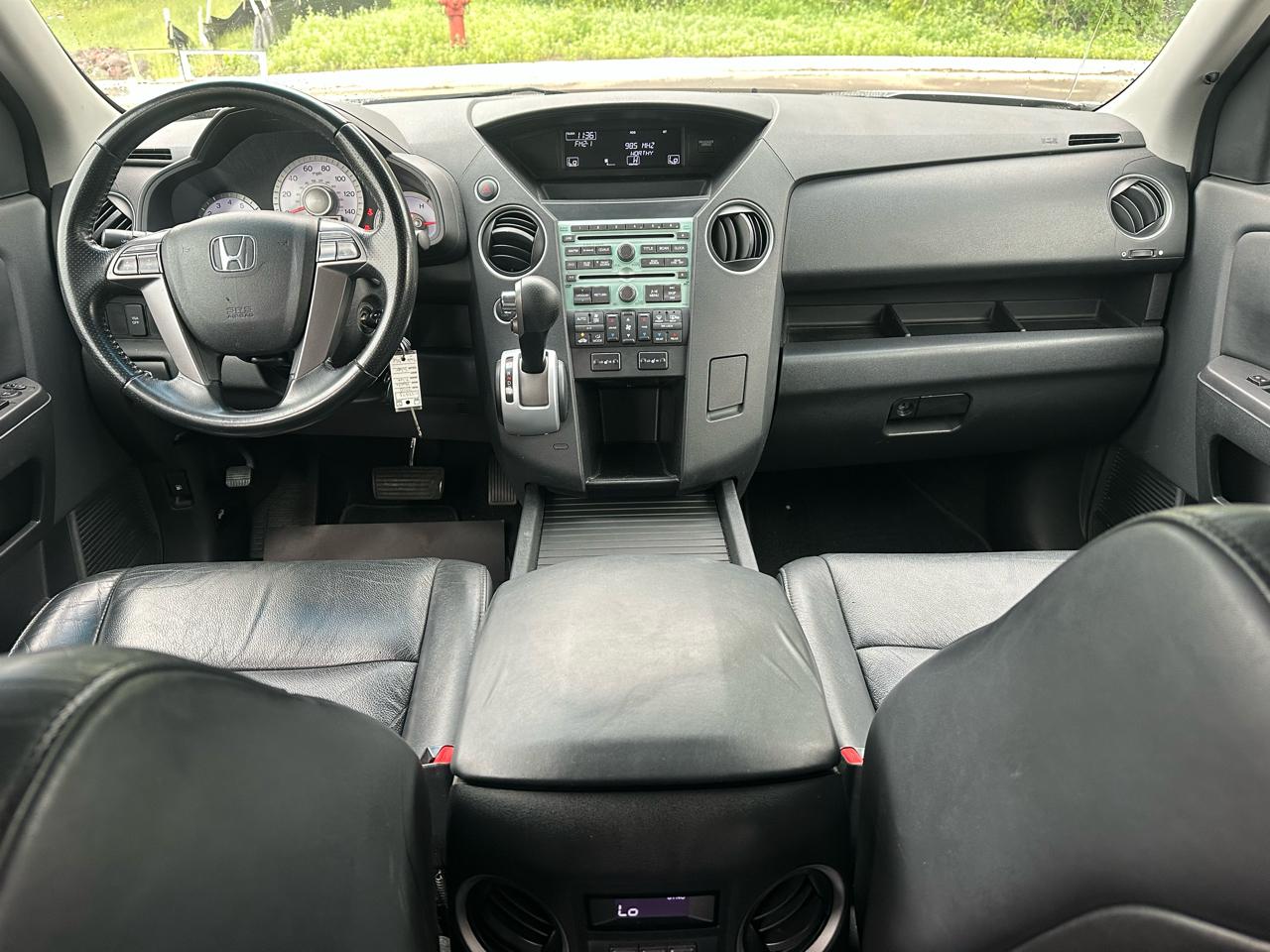 Honda Pilot EX-L 4WD 5-Spd AT with DVD 2010