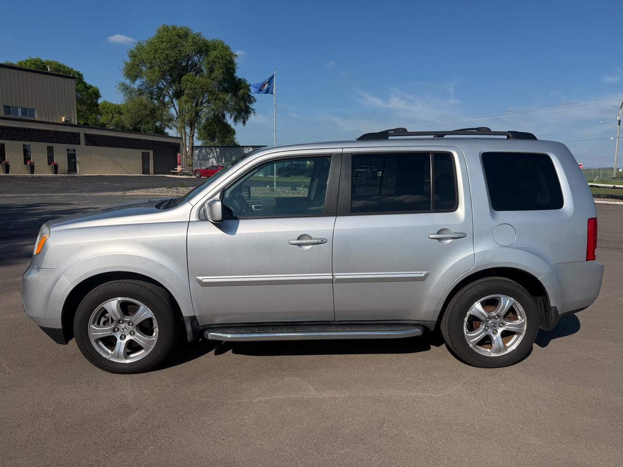 Honda Pilot EX-L 4WD 5-Spd AT with Navigation 2013