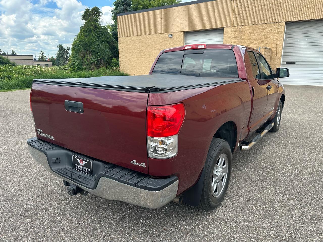 Toyota Tundra SR5 Double Cab 5.7L 4WD 2008