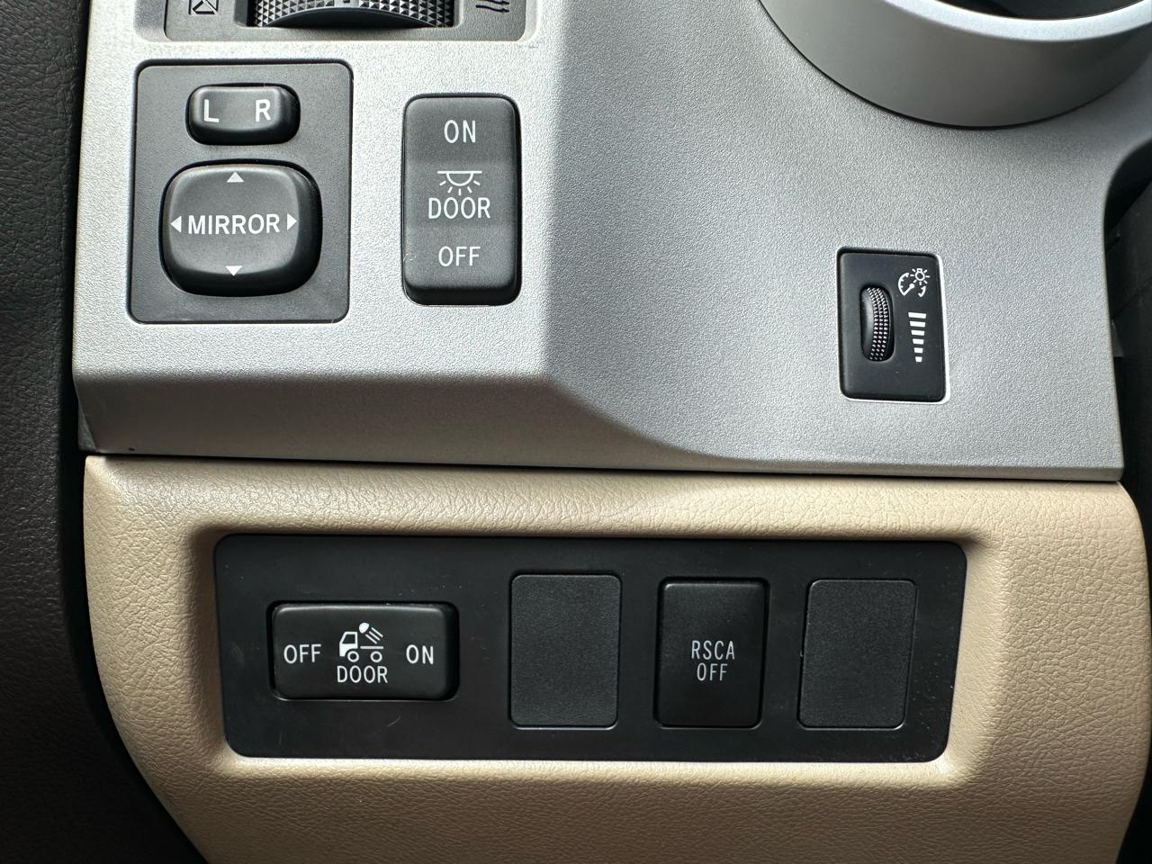 Toyota Tundra SR5 Double Cab 5.7L 4WD 2008