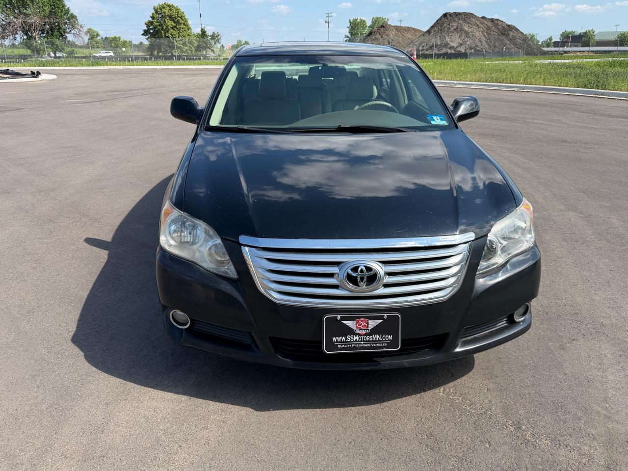 Toyota Avalon XL 2008
