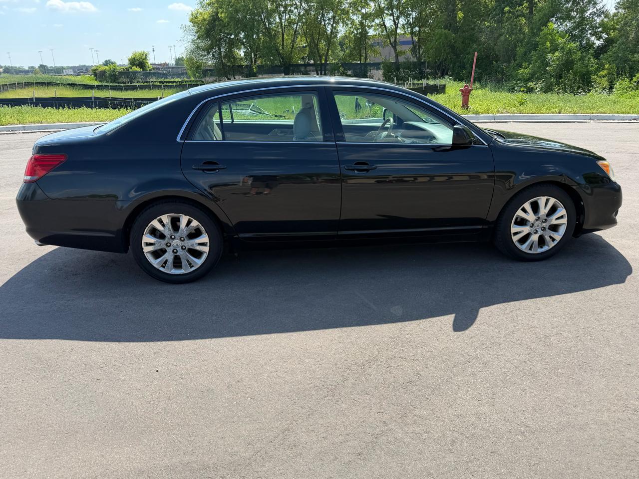 Toyota Avalon XL 2008